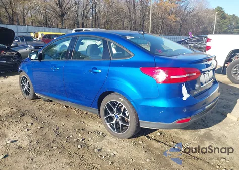 2018 Ford Focus Sel z USA, uszkodzony, nr VIN 1FADP3H28JL238222